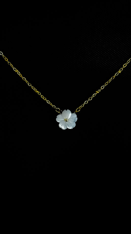 Daisy Necklace